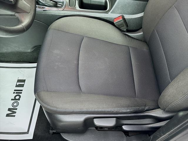 Photo of 2018 Summit White Chevrolet Cruze