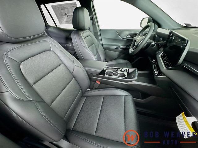 Photo of 2026 Summit White Chevrolet Equinox