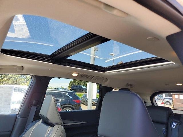 Photo of 2025 Warm Titanium INFINITI QX60