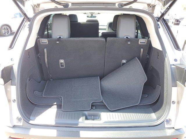 Photo of 2025 Warm Titanium INFINITI QX60