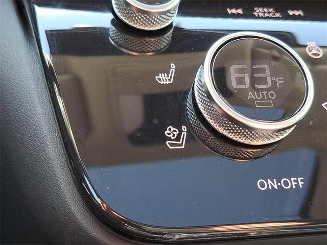 Photo of 2025 Harbor Gray INFINITI QX60