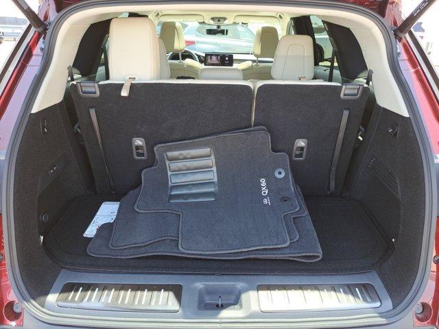 Photo of 2025 Bordeaux INFINITI QX60