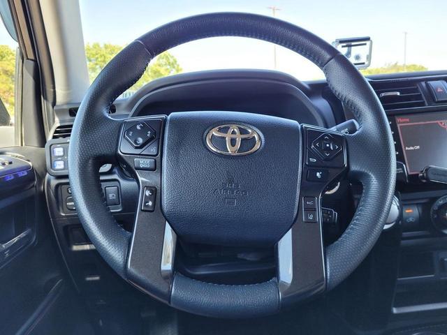 Photo of 2022 Midnight Black Metallic Toyota 4Runner