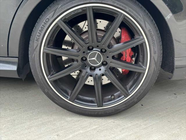Photo of 2015 Black Mercedes-Benz E-Class