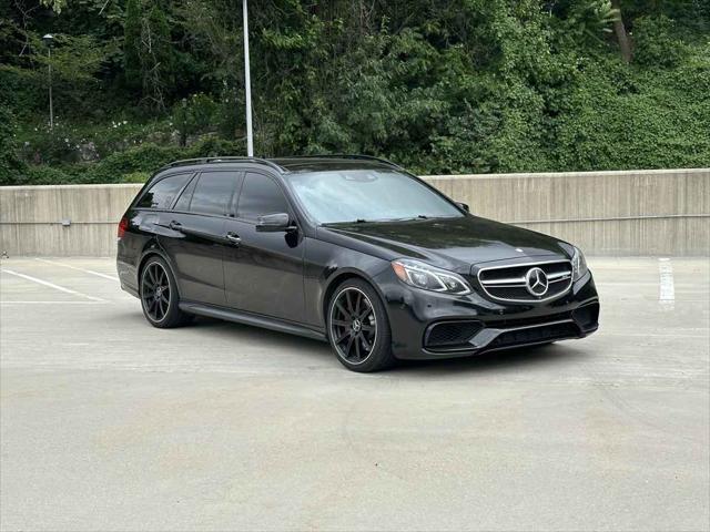Photo of 2015 Black Mercedes-Benz E-Class