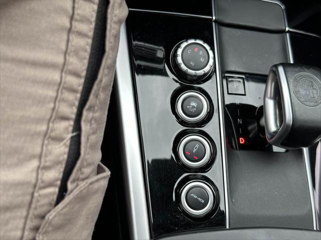 Photo of 2015 Black Mercedes-Benz E-Class