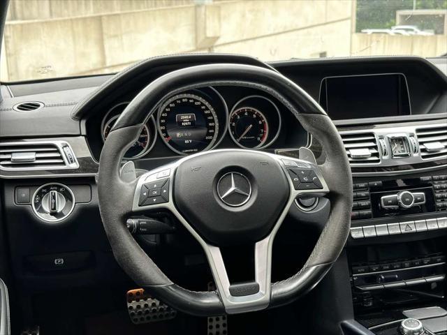Photo of 2015 Black Mercedes-Benz E-Class