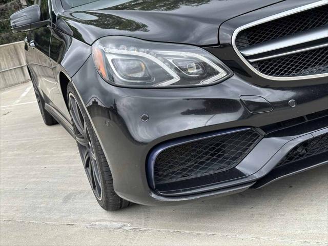 Photo of 2015 Black Mercedes-Benz E-Class