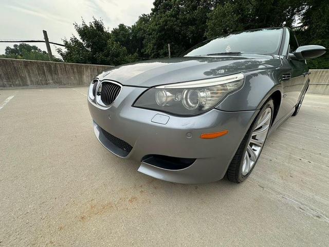 Photo of 2008 Gray BMW M5