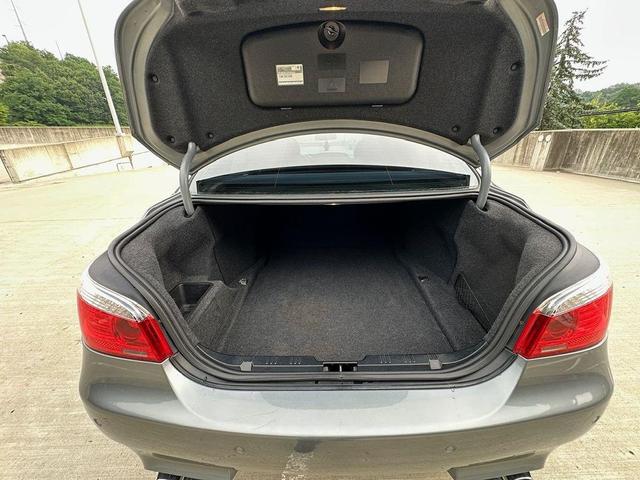Photo of 2008 Gray BMW M5