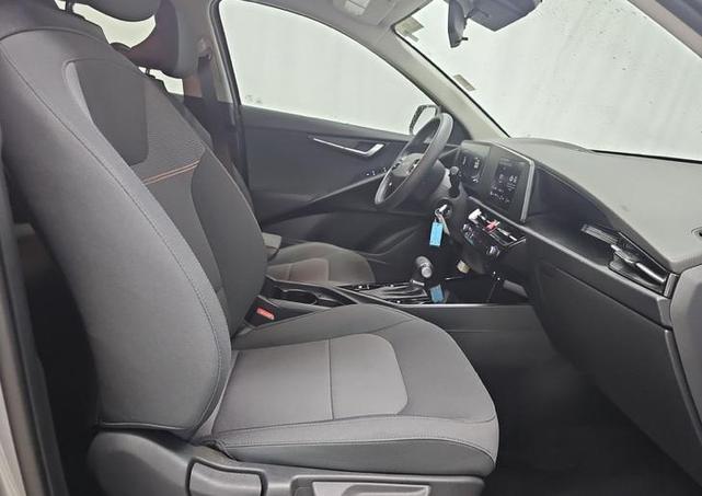 Photo of 2024 Steel Gray Kia Niro