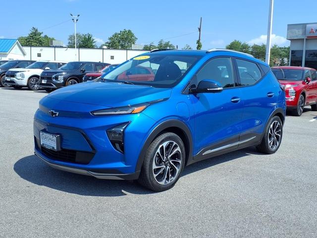Photo of 2023 Bright Blue Metallic Chevrolet Bolt EUV