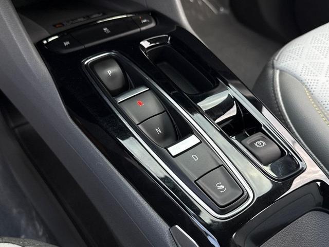 Photo of 2023 Gray Ghost Metallic Chevrolet Bolt EUV