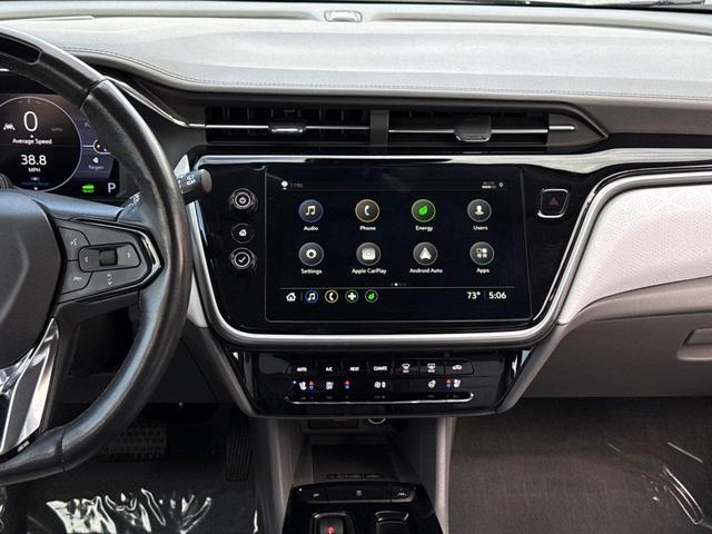 Photo of 2023 Gray Ghost Metallic Chevrolet Bolt EUV