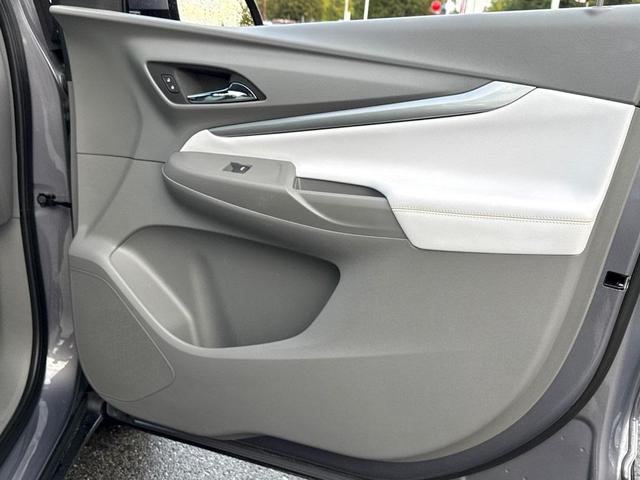 Photo of 2023 Gray Ghost Metallic Chevrolet Bolt EUV