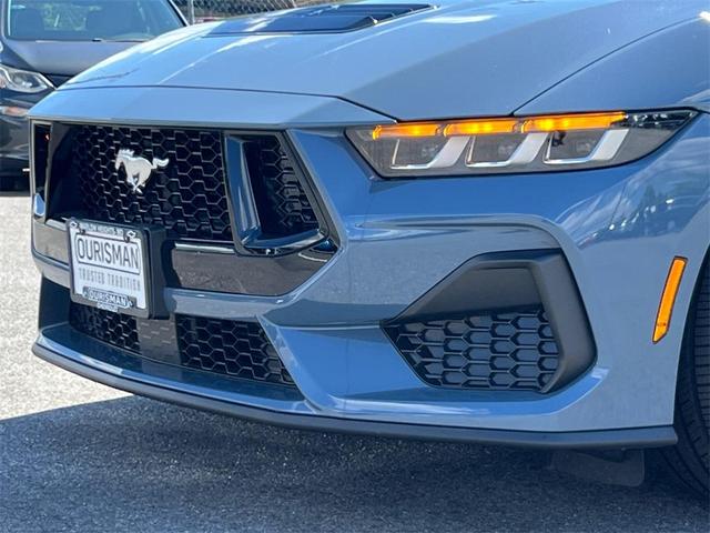 Photo of 2025 Vapor Blue Ford Mustang