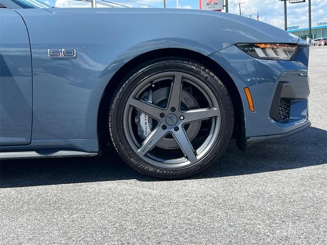 Photo of 2025 Vapor Blue Ford Mustang