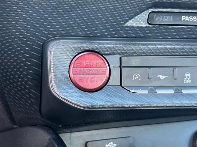 Photo of 2025 Vapor Blue Ford Mustang