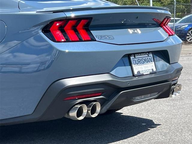 Photo of 2025 Vapor Blue Ford Mustang