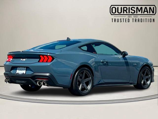 Photo of 2025 Vapor Blue Ford Mustang