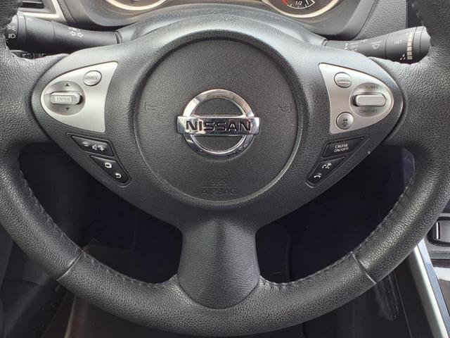 Photo of 2018 Aspen White Nissan Sentra
