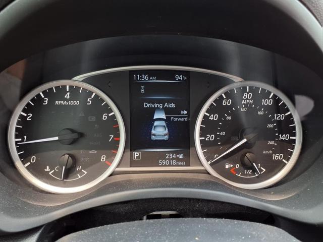 Photo of 2018 Aspen White Nissan Sentra