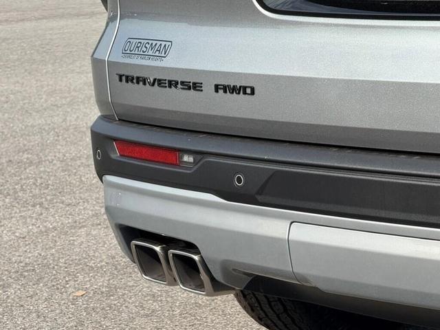 Photo of 2026 Sterling Gray Metallic Chevrolet Traverse