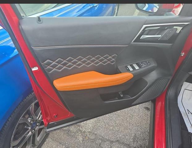 Photo of 2024 Diamond Red Mitsubishi Outlander