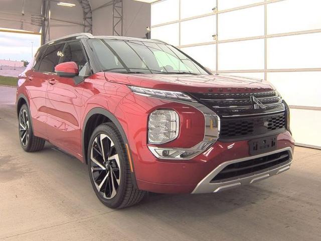 Photo of 2024 Diamond Red Mitsubishi Outlander