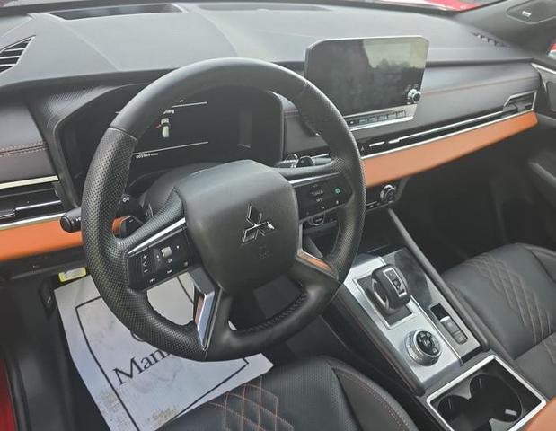 Photo of 2024 Diamond Red Mitsubishi Outlander