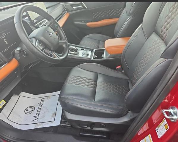 Photo of 2024 Diamond Red Mitsubishi Outlander