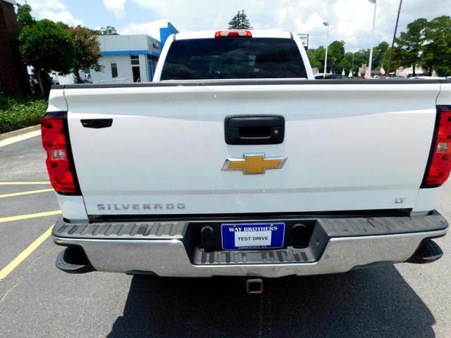 Photo of 2015 White Chevrolet Silverado 1500
