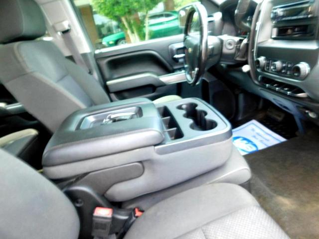 Photo of 2015 White Chevrolet Silverado 1500
