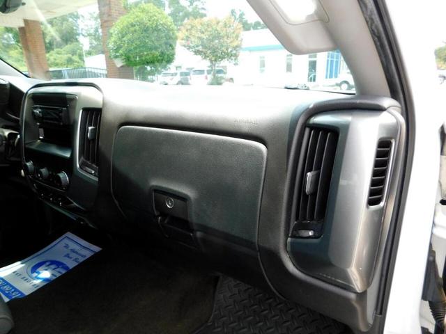 Photo of 2015 White Chevrolet Silverado 1500