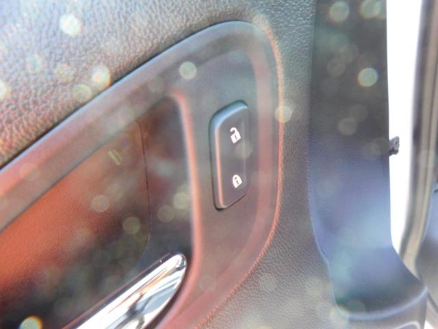 Photo of 2021 White Chevrolet Colorado
