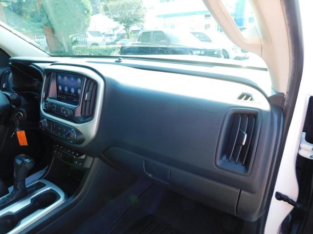 Photo of 2021 White Chevrolet Colorado