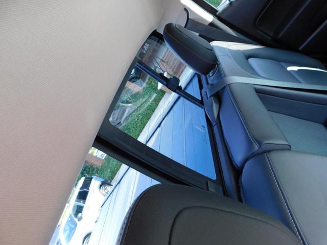 Photo of 2021 White Chevrolet Colorado