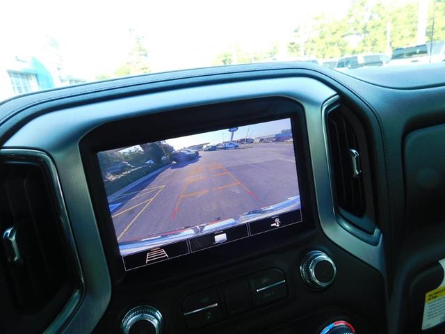 Photo of 2020 White GMC Sierra 1500