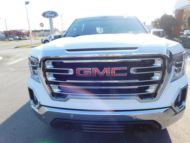 Photo of 2020 White GMC Sierra 1500