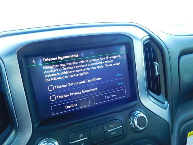 Photo of 2020 White GMC Sierra 1500