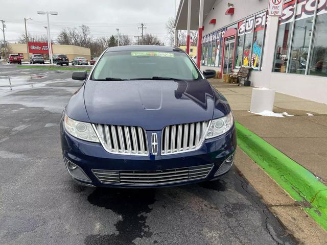 2011 Lincoln MKS