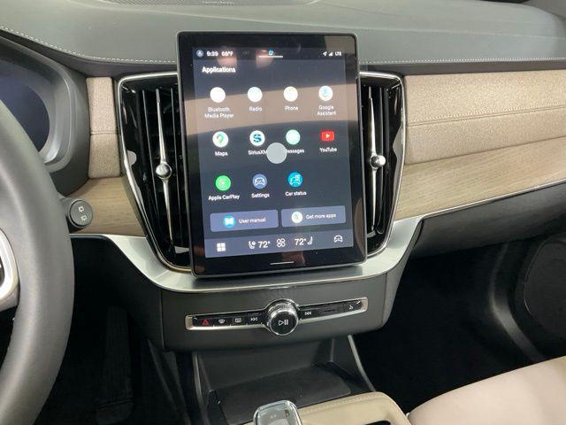 Photo of 2025 Crystal White Pearl Volvo XC90 Plug-In Hybrid