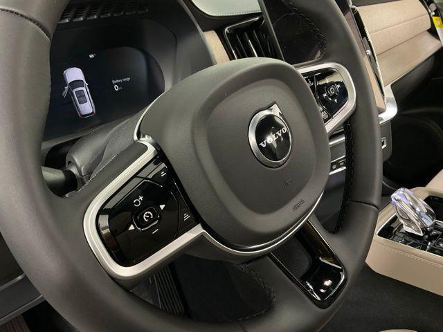 Photo of 2025 Crystal White Pearl Volvo XC90 Plug-In Hybrid