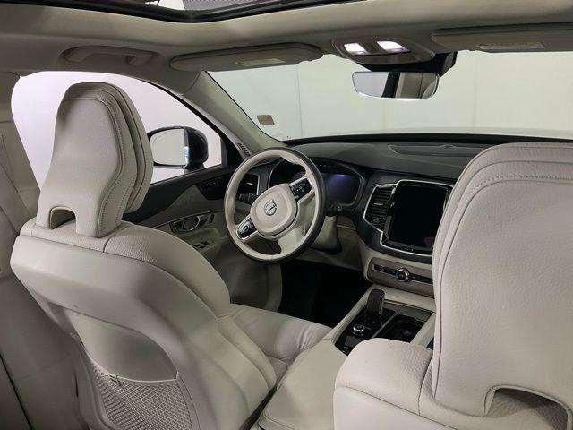 Photo of 2024 Denim Blue Metallic Volvo XC90