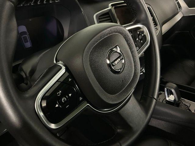 Photo of 2024 Onyx Black Metallic Volvo XC90