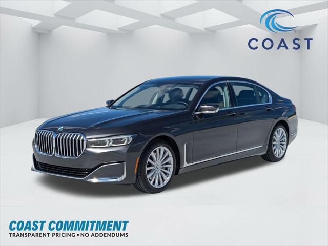 2022 BMW 740