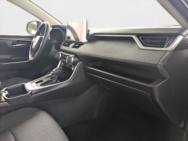 Photo of 2025 Magnetic Gray Metallic Toyota RAV4