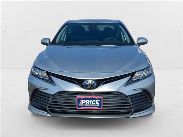 Photo of 2023 Celestial Silver Metallic Toyota Camry