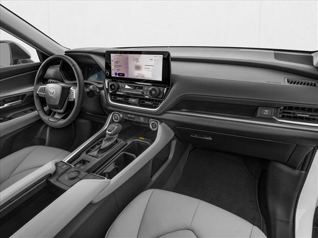 Photo of 2025 Midnight Black Metallic Toyota Grand Highlander