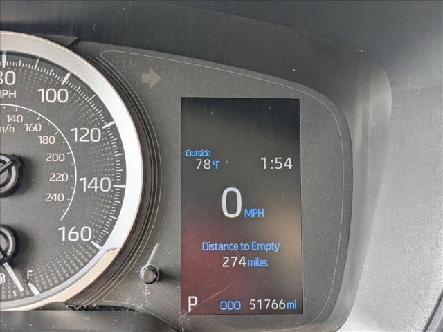 Photo of 2022 White Toyota Corolla